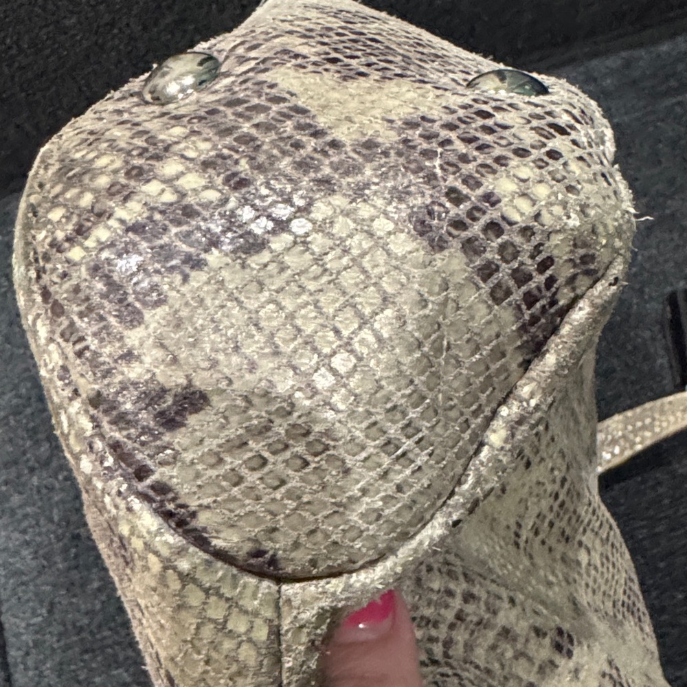 Coach Vintage Neutral Boa Snakeskin Shoulder Bag with Buckle - Picture 12 of 13